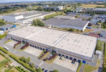 Location entrepôt Neuville-en-Ferrain - Proche frontière belge et A22