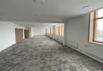 Location bureaux Arras - Proche autoroute A1 et gare TGV