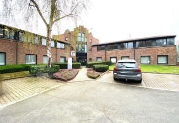 Bureau à vendre - 1630 m²