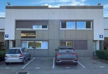 Local d'activité à louer Décines-Charpieu - Proximité Carré de Soie