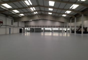 Location cellule à quai Reyrieux - Proche A6 et A46