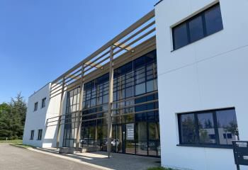 Location bureaux Saint-Priest - Proche A42, A43, A46, Périphérique et transports en commun