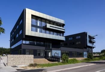 Vente bureaux Limonest - Proche autoroute A6 et A89, bus et gare