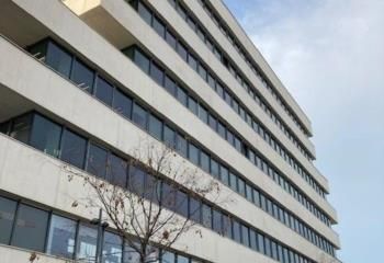 Location bureaux Lyon 7 - Gerland, proche transports et commerces