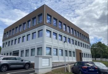 Location bureaux Dardilly - Proche autoroutes A6, A89 et périphérique Nord