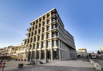 Location bureaux Villeurbanne - Proche A42/A46 et transports en commun
