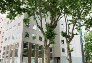 Location bureaux Villeurbanne - Proche Parc de la Tête d'Or, Métro, Tram et Bus