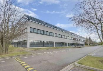 Location bureaux Saint-Priest - Proche A42/43/46, Tram T2 et Bus