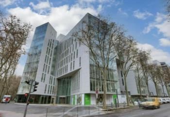 Location bureaux Villeurbanne - Proche Parc de la Tête d'Or, Tram T1 et T4