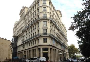 Location bureaux Lyon 2 - Proche métro A, bus et gare TGV