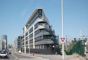Location bureaux Lyon 3 - Proche Part-Dieu, métro, tramway et gare TGV