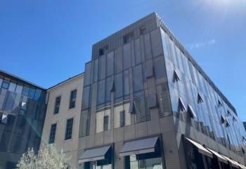 Location bureaux Lyon 2 - Proche métro, bus et autoroute