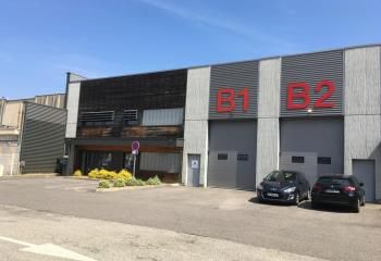 Locaux d'activités double face à louer Oullins - Proximité A7 et métro