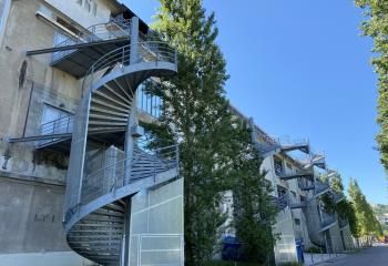 Location bureaux Lyon 2 - Confluence - Proche A6, tram, métro et gare