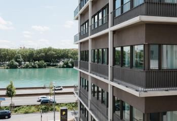 Vente bureaux Lyon 2 - Quartier Confluence - Proximité A6, tramway et gare Perrache