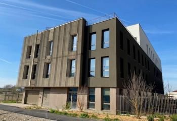 Location bureaux Décines-Charpieu - Proche A42/43/46 et tramway