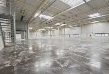 Location entrepôt Saint-Priest - Proximité Rocade Est et A43