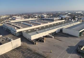 Location entrepôt Saint-Priest - Proche rocade est et gare TER