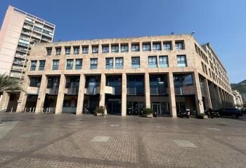 Location bureaux Toulon centre-ville - Proximité bus