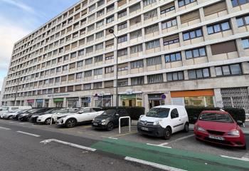 Location bureaux Marseille 10 - Proche tramway et métro Castellane