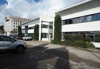 Bureaux à louer Marseille 10 - Proche A50 et Timone