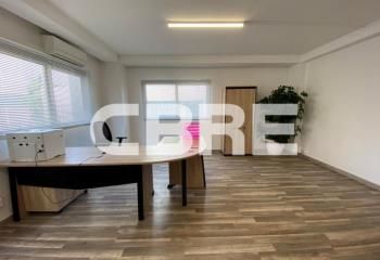 Bureaux à louer Saint-Laurent-du-Var - Proche autoroute, aéroport et pôle multimodal