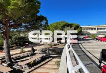 Location bureaux Sophia Antipolis - Proche centre de vie St Philippe, autoroute A8