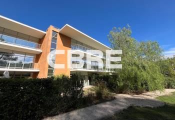 Location bureaux Sophia Antipolis - Proche autoroute A8 et gare routière