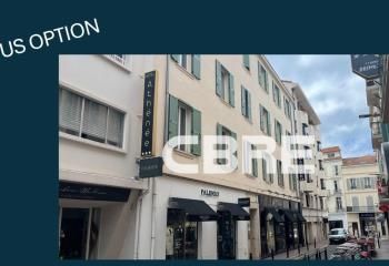 Location bureaux Cannes - Proche gare TER/TGV et autoroute A8