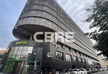 Location bureaux Nice Ouest - Quartier d'affaires Arénas, proche aéroport, tramway, bus, train et autoroute