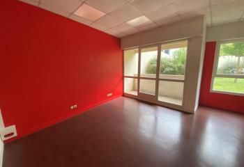 Location bureau Rennes centre-ville - Proche Place des Lices, métro, bus et Transilien