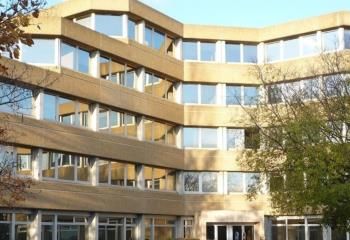 Location bureaux Toulouse - Proche rocade Ouest, métro et bus