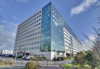 Vente bureaux Asnières-sur-Seine, bords de Seine, proche RER C et métro