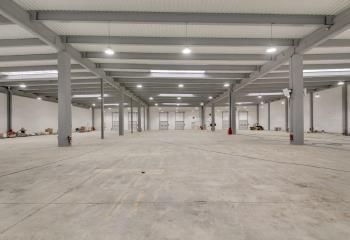 Location entrepôt Tremblay-en-France - Proche A1/A3/A104 - RER B