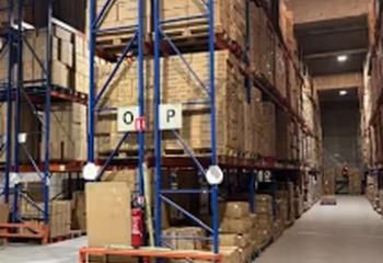 Location entrepôt Gonesse - Proche A1 et RER D