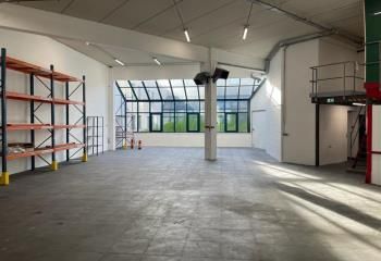 Local d'activité à louer La Courneuve - Proximité A86 et RER B