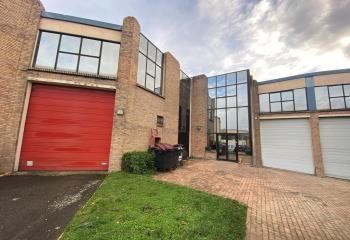 Local d'activités à louer Le Thillay - Proximité A1, N2, N17, RER D