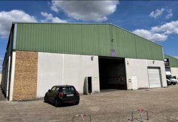 Local d'activité à louer Saint-Ouen-l'Aumône - Proche A15 et RER C