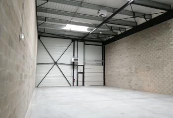 Location entrepôt Neuville-sur-Oise - Proximité A15 et RER A