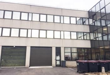 Location entrepôt Ivry-sur-Seine - Proche A4, A6, RER C et Orly