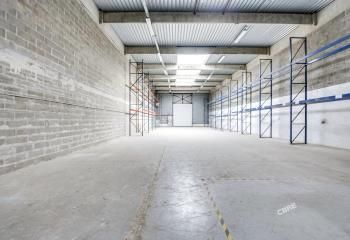 Location entrepôt Coignières - Proche A12 et SNCF