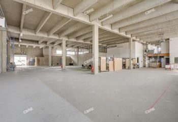 Entrepôt à louer Ivry-sur-Seine - Proche A4 et RER C
