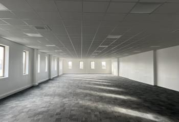 Entrepôt à vendre Gennevilliers - Proximité A15, A86, RER C