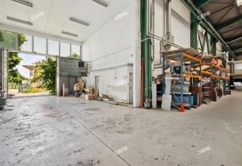 Entrepôt à vendre Montigny-le-Bretonneux - Proche Paris et autoroutes