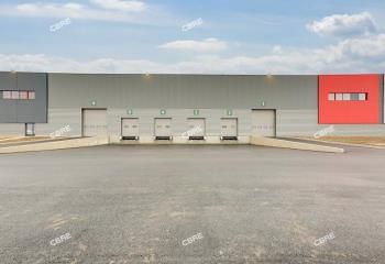 Location cellules d'activités Louvres - Proximité A1 et RER D