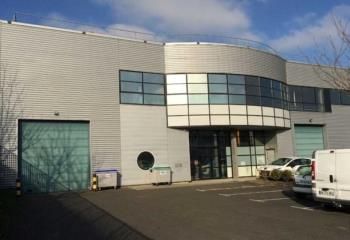 Location entrepôt Elancourt - Proche A12, A13, A86 et RER C