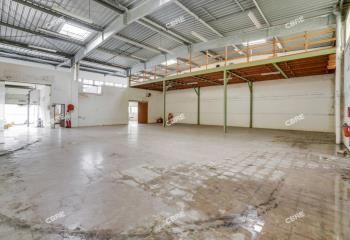 Vente entrepôt Villeneuve-le-Roi - Proche Paris, N7, RER C, Orly