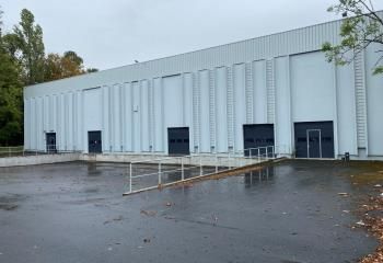 Location local d'activité Saint-Ouen-l'Aumône - Proximité A15 et Transilien