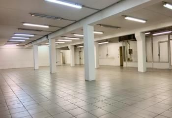 Location entrepôt Le Chesnay - Proche Paris et autoroutes A86, A13, A12