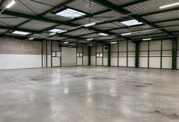 Location entrepôt Saint-Thibault-des-Vignes - Proximité A4 et RER